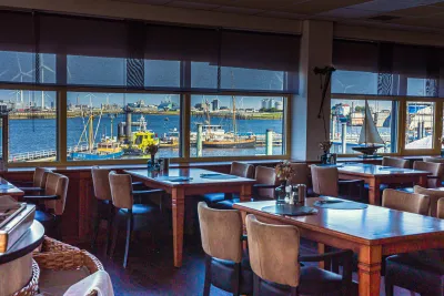 Restaurant de Boegschroef havenzicht